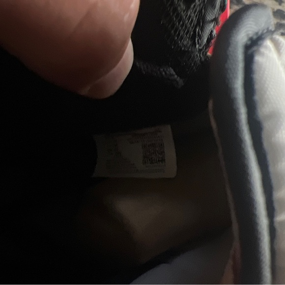 The Air Jordan 1 Mocha High Fragment Design x Travis Scott - Picture 11 of 15